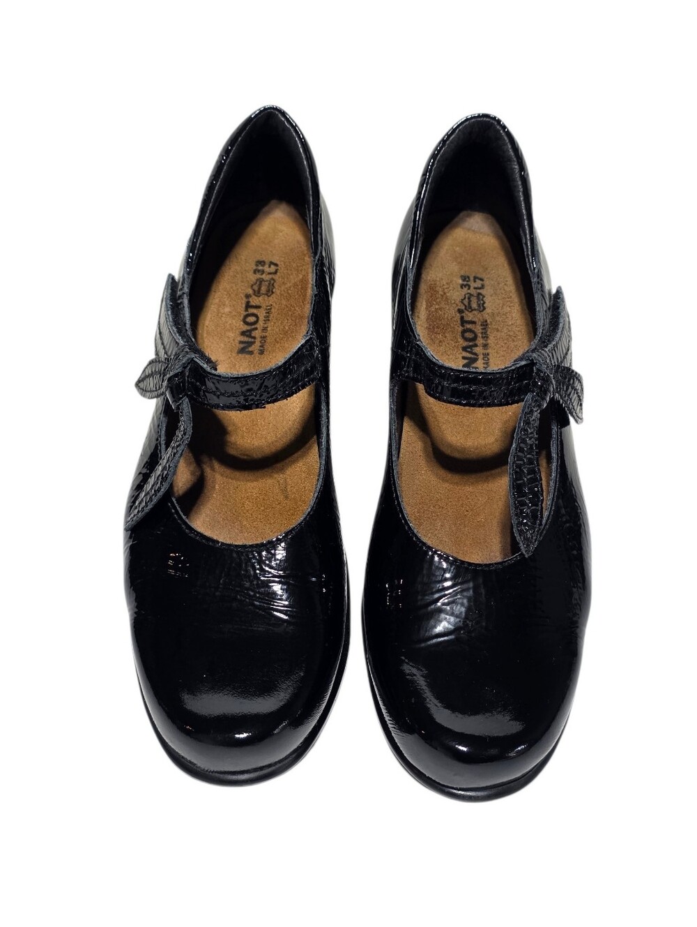 NAOT EUC PATENT LEATHER MARY JANES COMFORT SHOE SZ 38 (US 7.5)